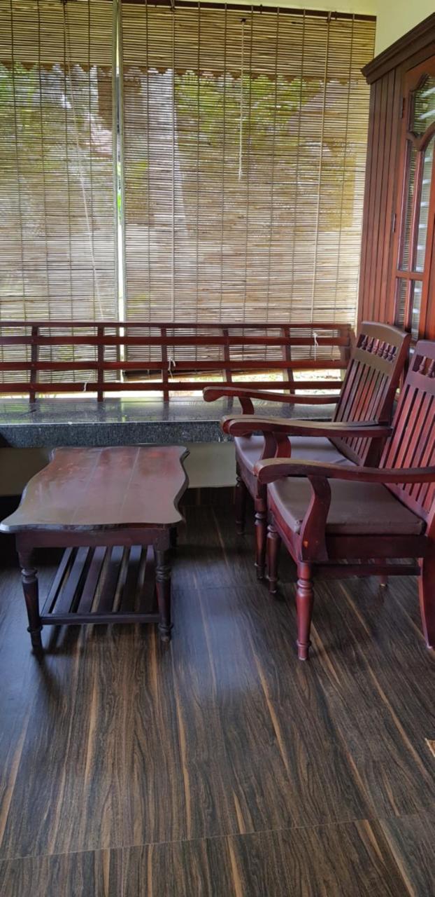 ורקלה Maadathil Cottages מראה חיצוני תמונה
